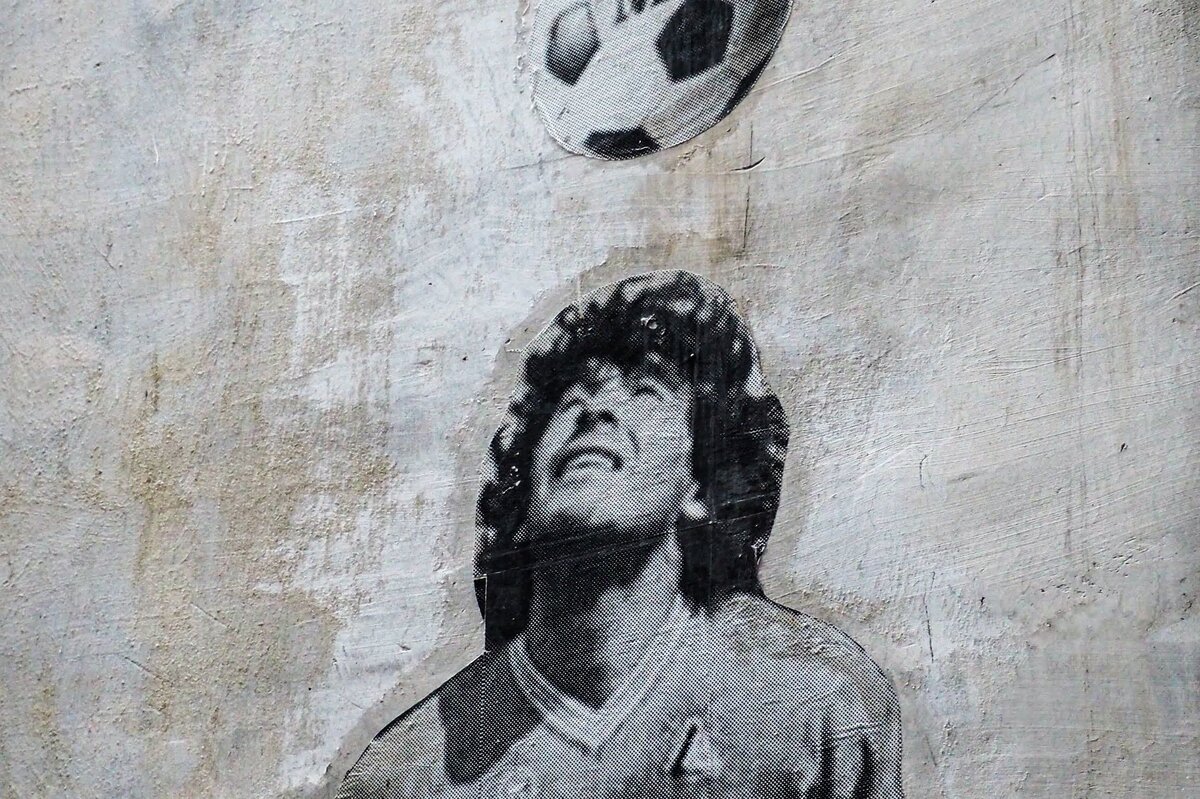     Лионель Месси, Лев Яшин и Олег Блохин: кто попал в топ-100 лучших футболистов всех времен?