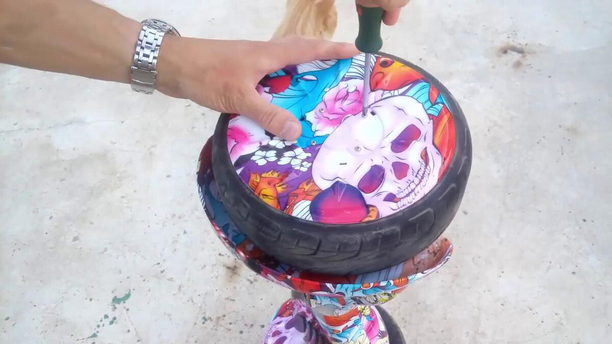 Как заклеить колесо на гироскутере самостоятельно