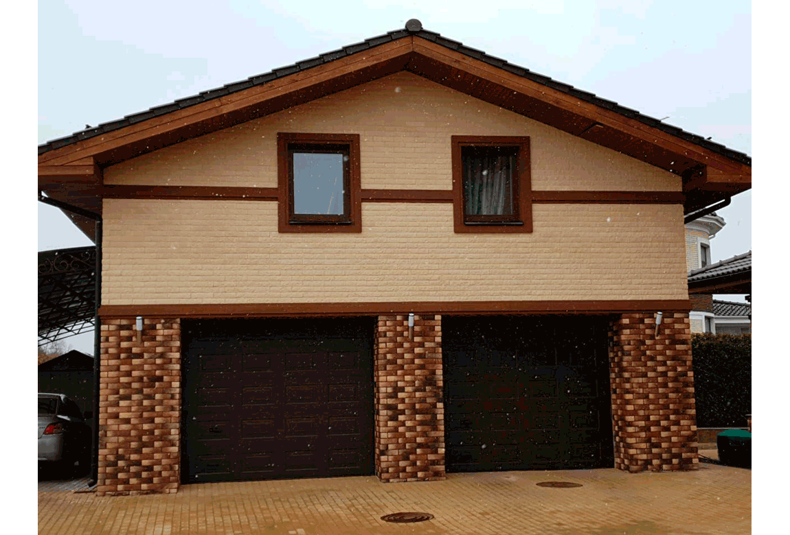 Вид гаража спереди