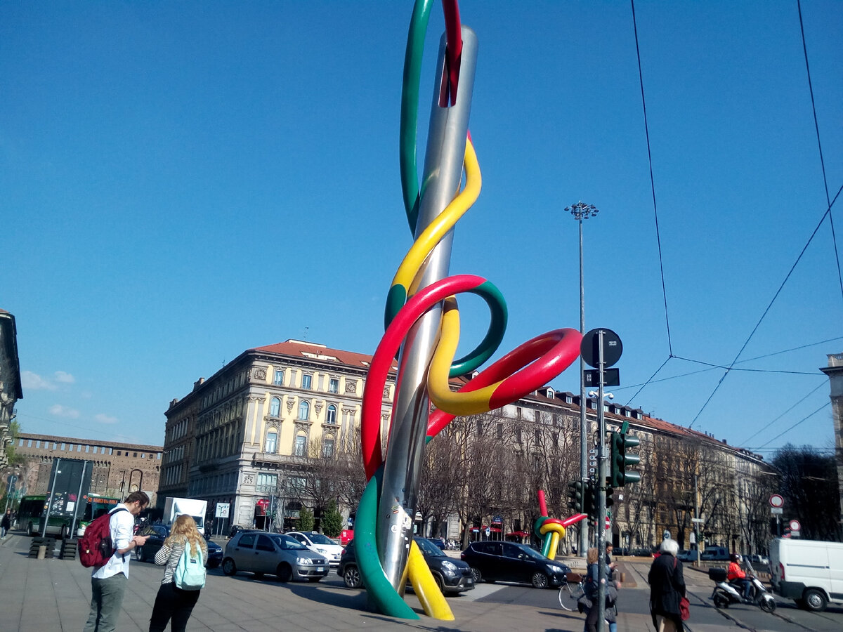 Миланская игла. Фото автора