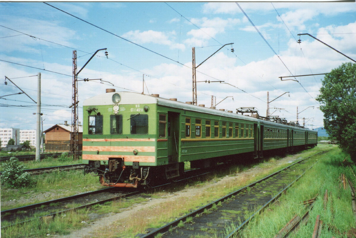 Электричка старого образца