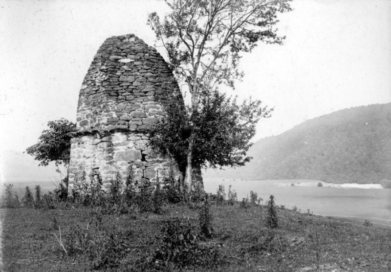 Кашхатауский склеп-кешене (фото 1939)