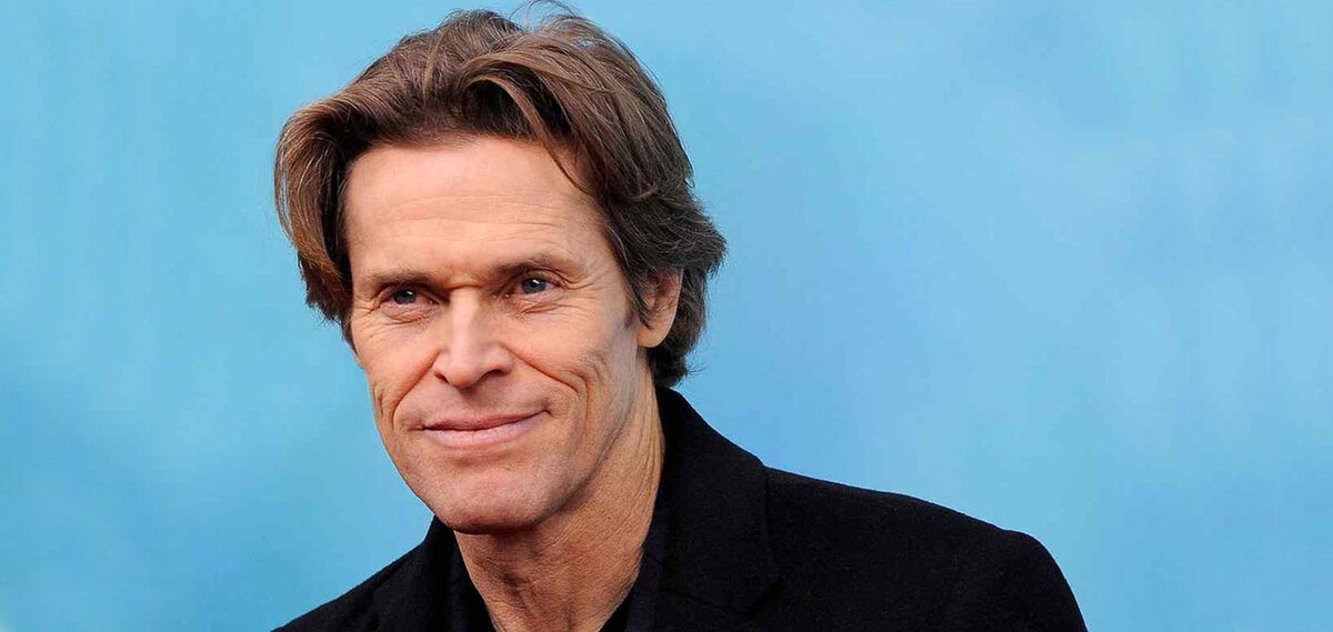 Дефо тоже отлично отыграл одного из главных антагонистов 