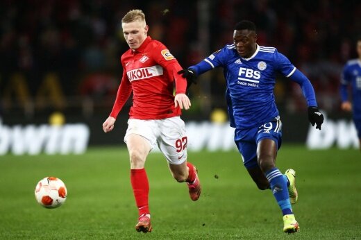                                 Николай Рассказов и Патсон Дака