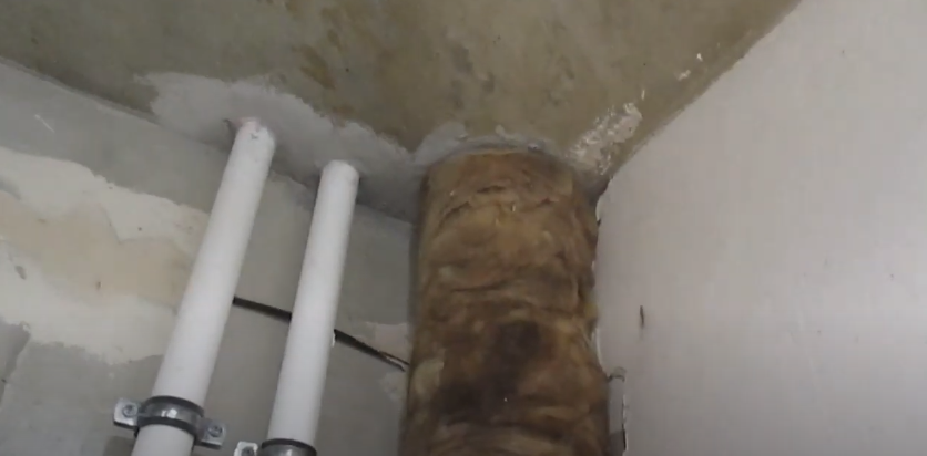 Шумоизоляция стояка ватной звукоизоляцией