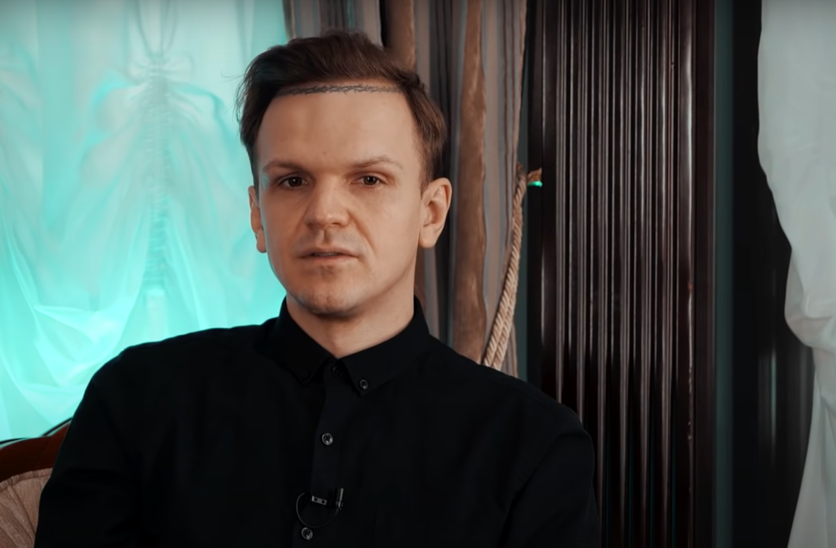 На фото: Дмитрий Ларин