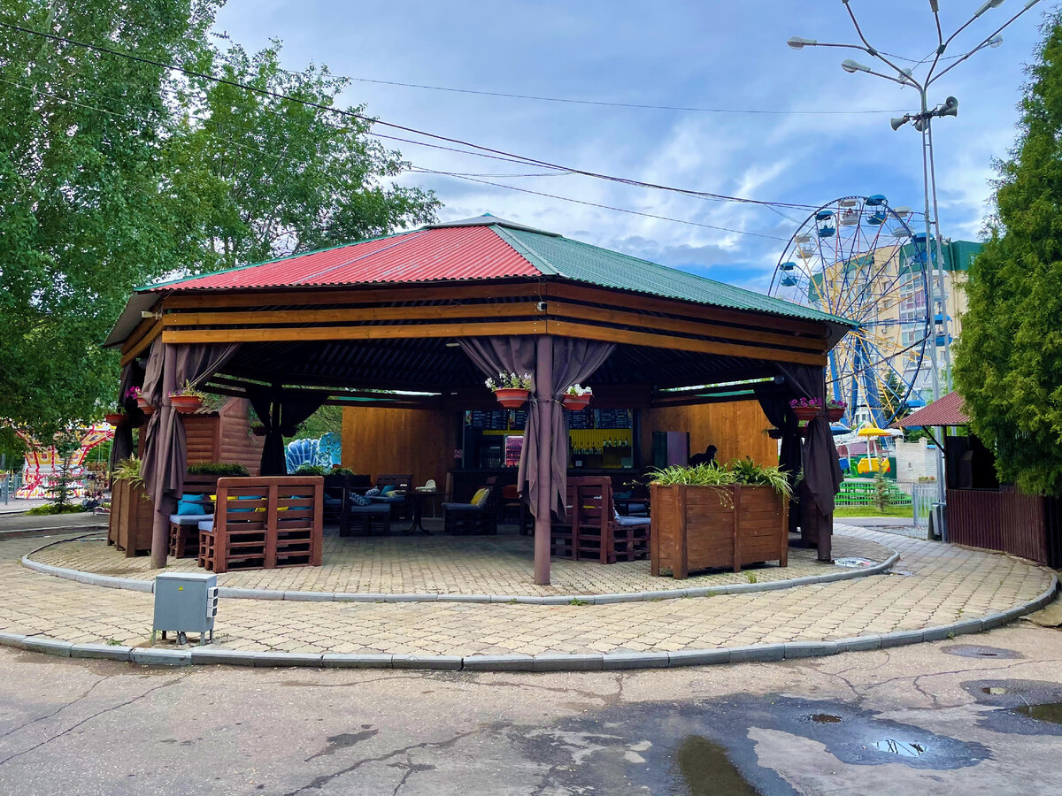 После основной публикации про город Энгельс, что находится в Саратовской области, решила сделать публикацию про этот замечательный парк.-10