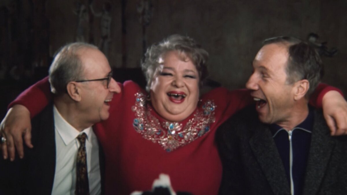 Кадр из фильма  «Русский бизнес».