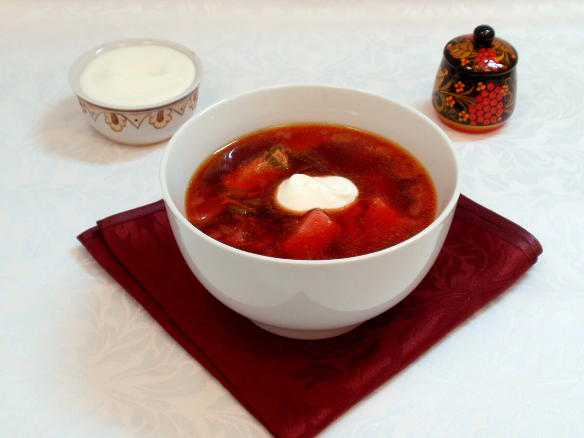 Свекольник с ботвой