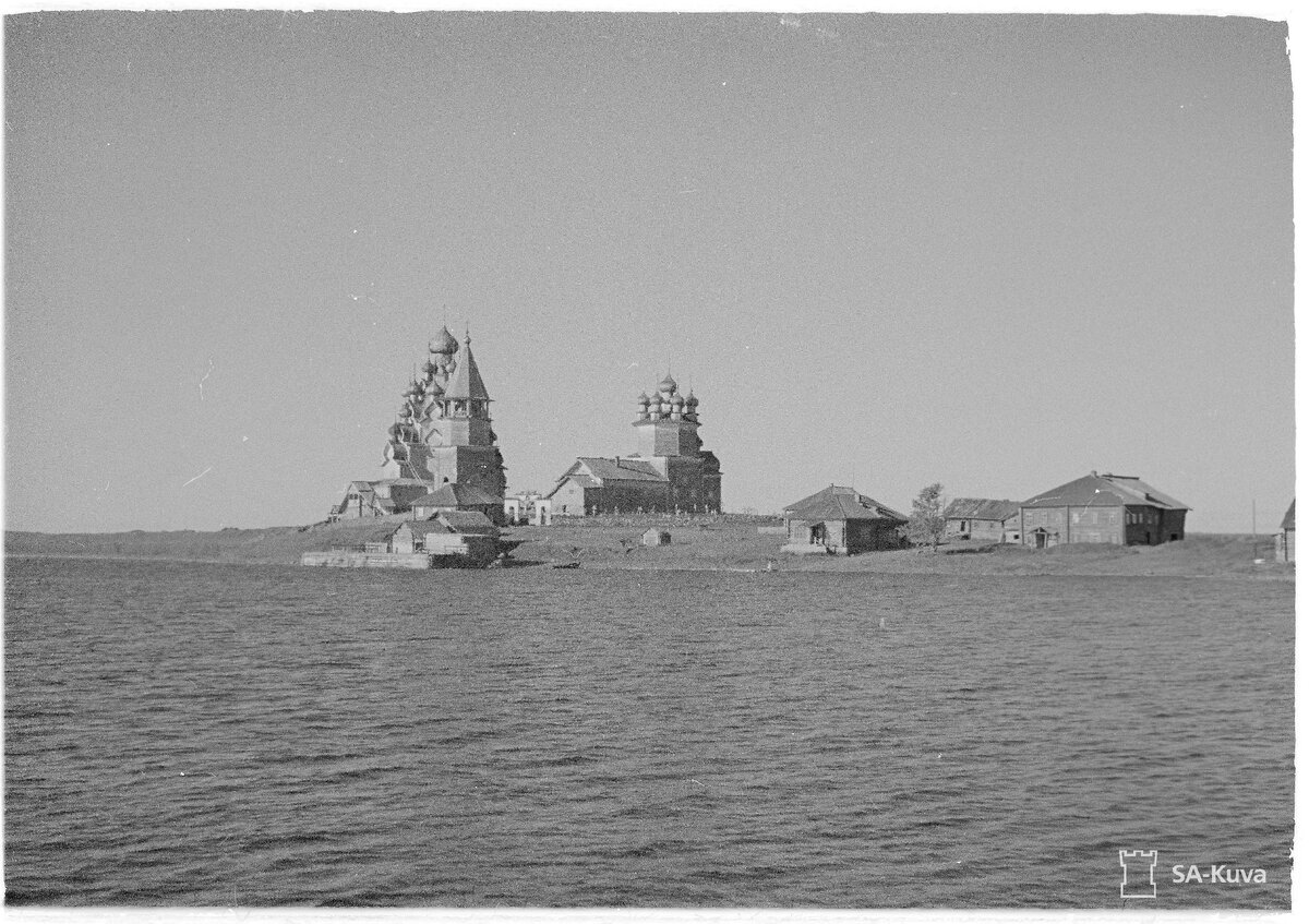 1942 год, ни одного деревца и даже кустика