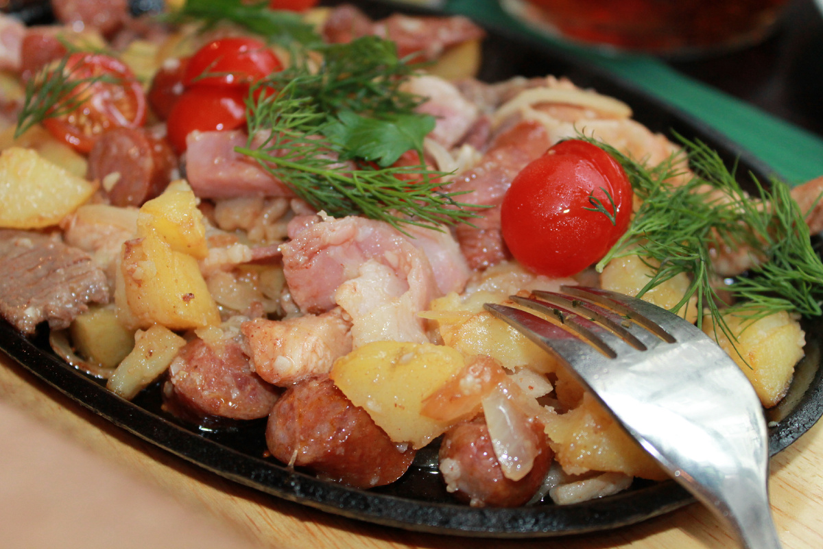 Картошка с колбасками