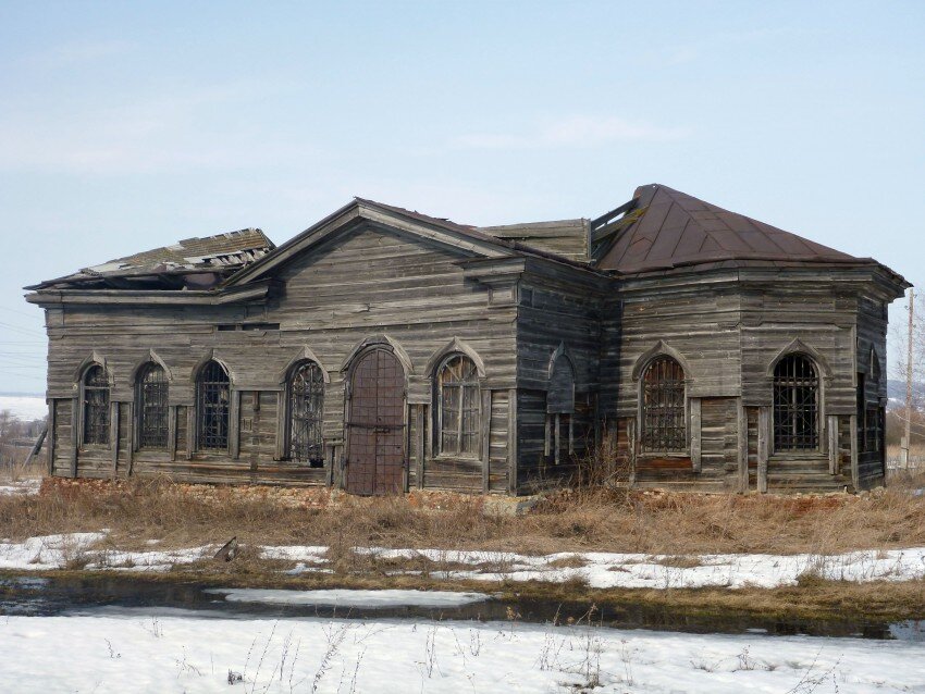 Фото из открытых источников. Село Архангельское Сурского района. Церковь Михаила Архангела.