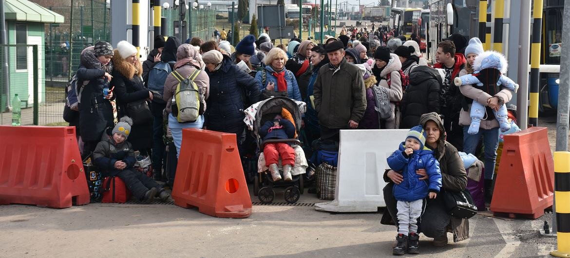 Вести беженцы. Беженцы с Украины. Укаринские беженки в Германии. Беженцы из Украины в Польше. Беженцы в Молдове.