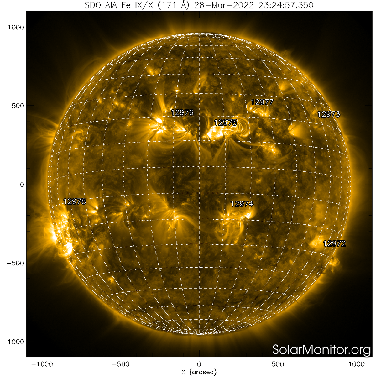 Солнце в линии железа - 171 ангстрем (SDO/AIA). 
