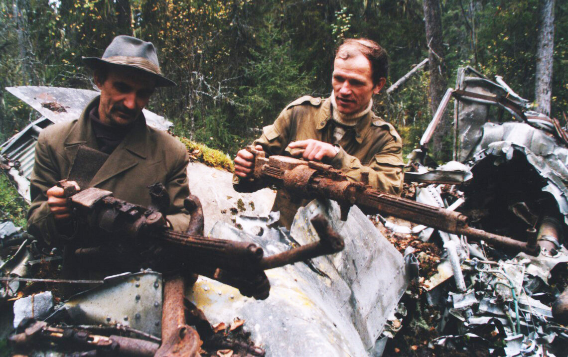 Самые первые снимки с места былой катастрофы СБ-2