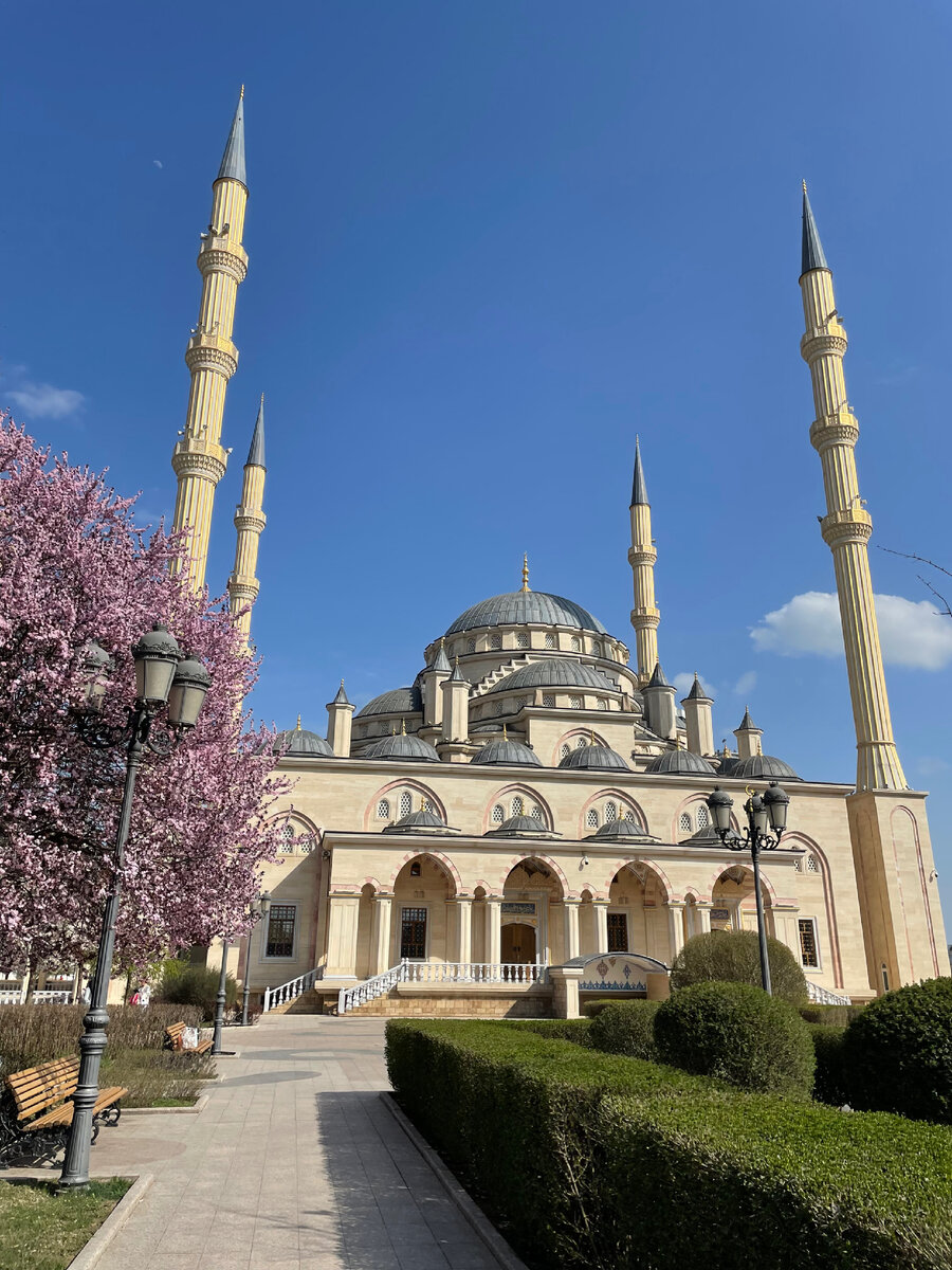 Экскурсии в мечеть «Сердце Чечни» в Грозном