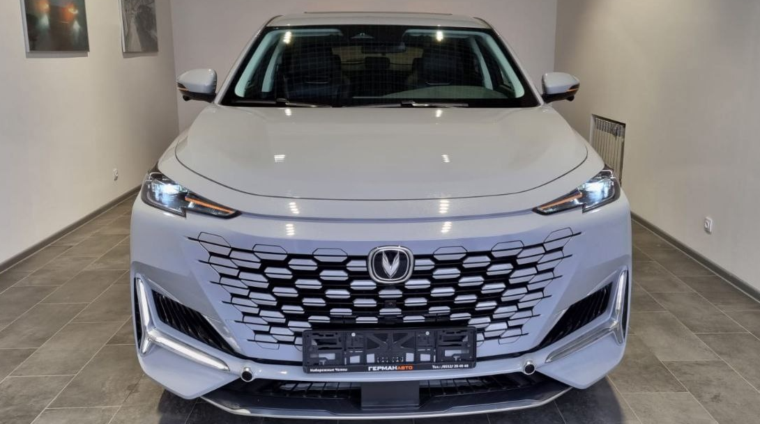 Решетка радиатора Changan UNI-K 