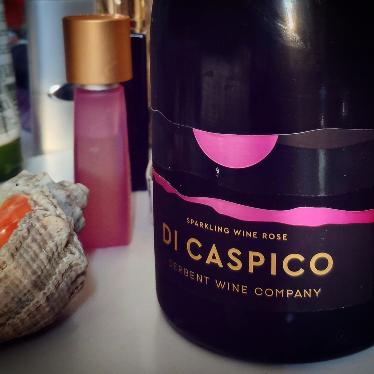 Di caspico шампанское брют. Шампанское дагестан di caspico. caspico брют. дербентское шампанское di caspico. di caspico розовое брют.
