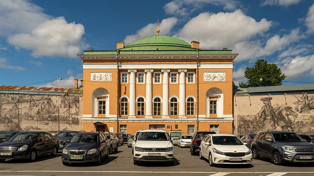 Конюшенная площадь санкт петербург