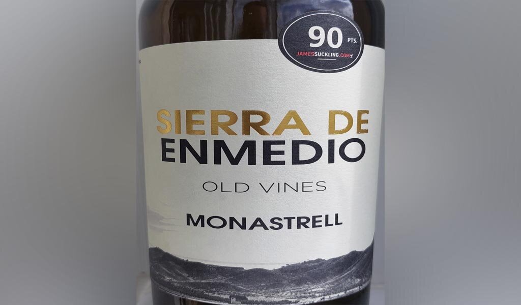 Вино Sierra De Enmedio / Old Vines / Monastrell / Jumilia D.O.P. / Испания / 2018. Источник фото — блог Яндекс Дзен «Wine Hunter»