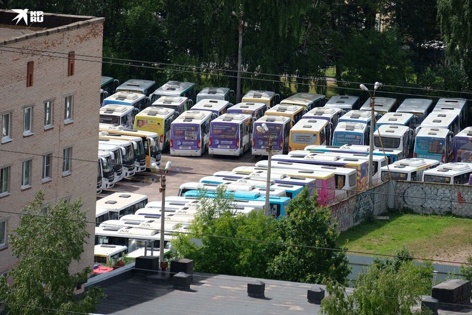     Эпоха маршруток в Петербурге закончилась. Артем КИЛЬКИН