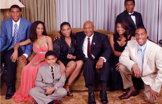    Джордж Формен любящий муж и отец