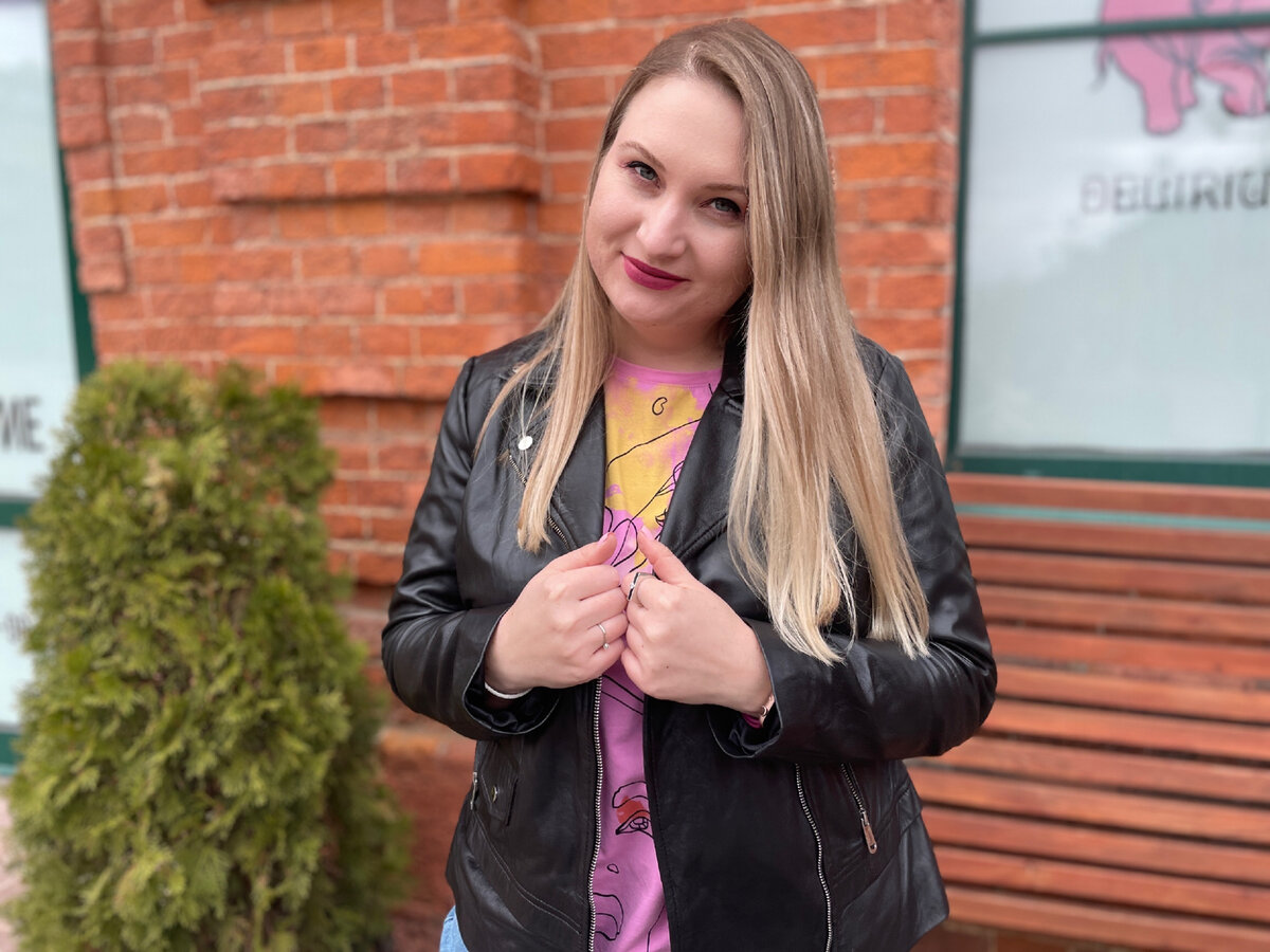 Привет! Я Мария. Тут мы болтаем о девичьем ❤️ В этой статье я хочу с вами обсудить осенний гардероб девушек Plus Size. Подпишитесь, чтобы не пропускать новые материалы.