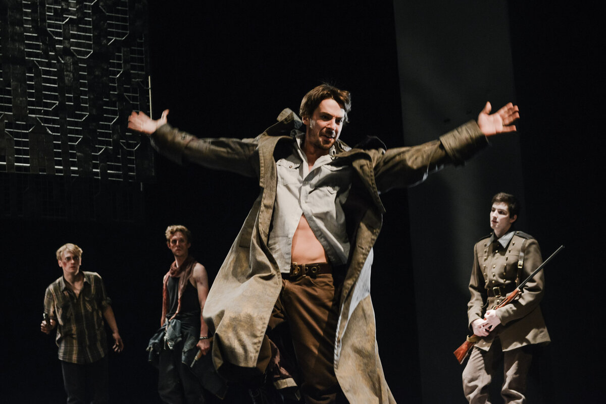 Борис Шильманский - Карл Моор ("Разбойники" в МНДТ)