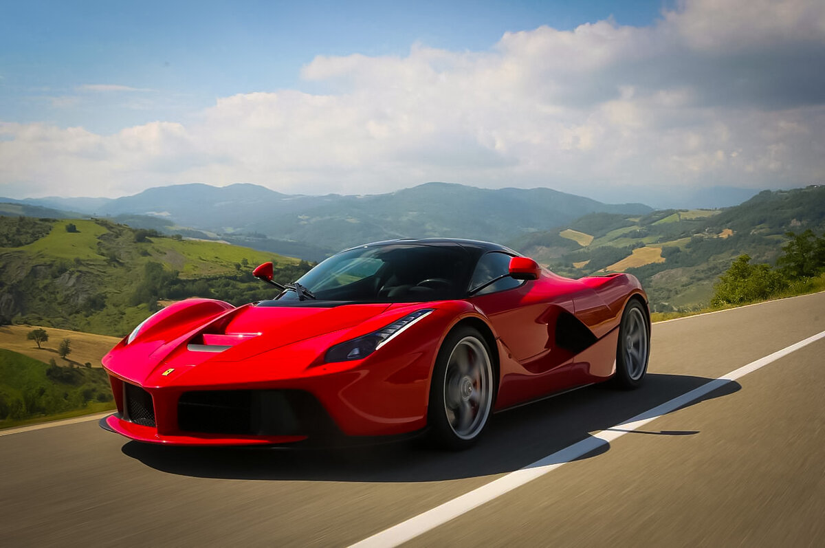 LAFERRARI 2022