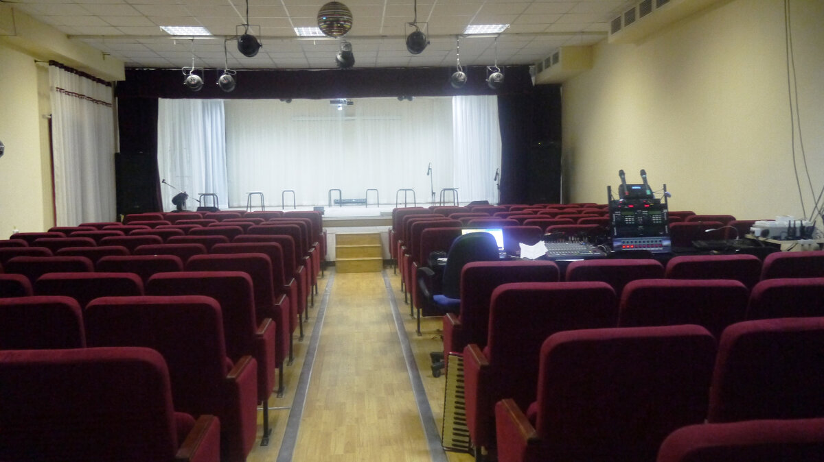 Актовый зал в ПНИ