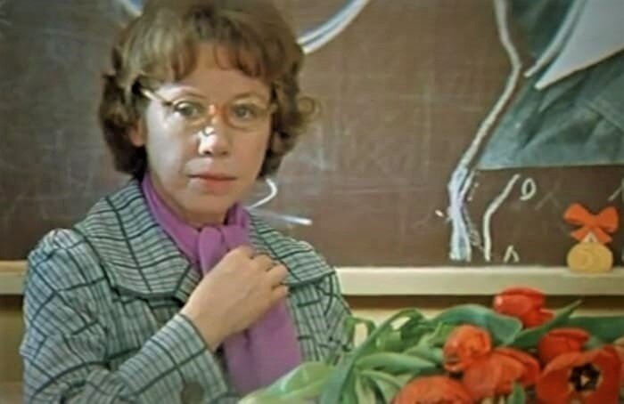 Мария Васильевна (актриса Евгения Ханаева) - кадр из фильма