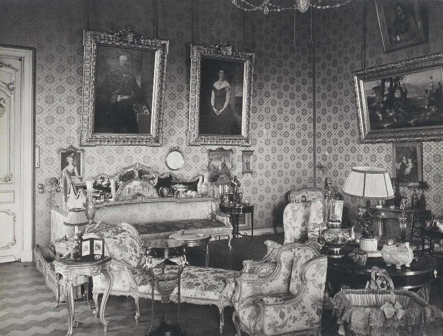 Кабинет императрицы Александры Фёдоровны, Карл Карлович Кубеш, 1917. (с) Из коллекции Государственного Эрмитажа