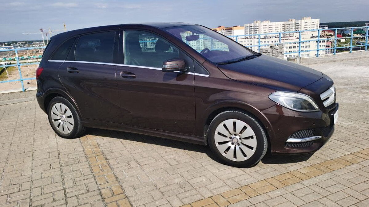 Mercedes B250е W246