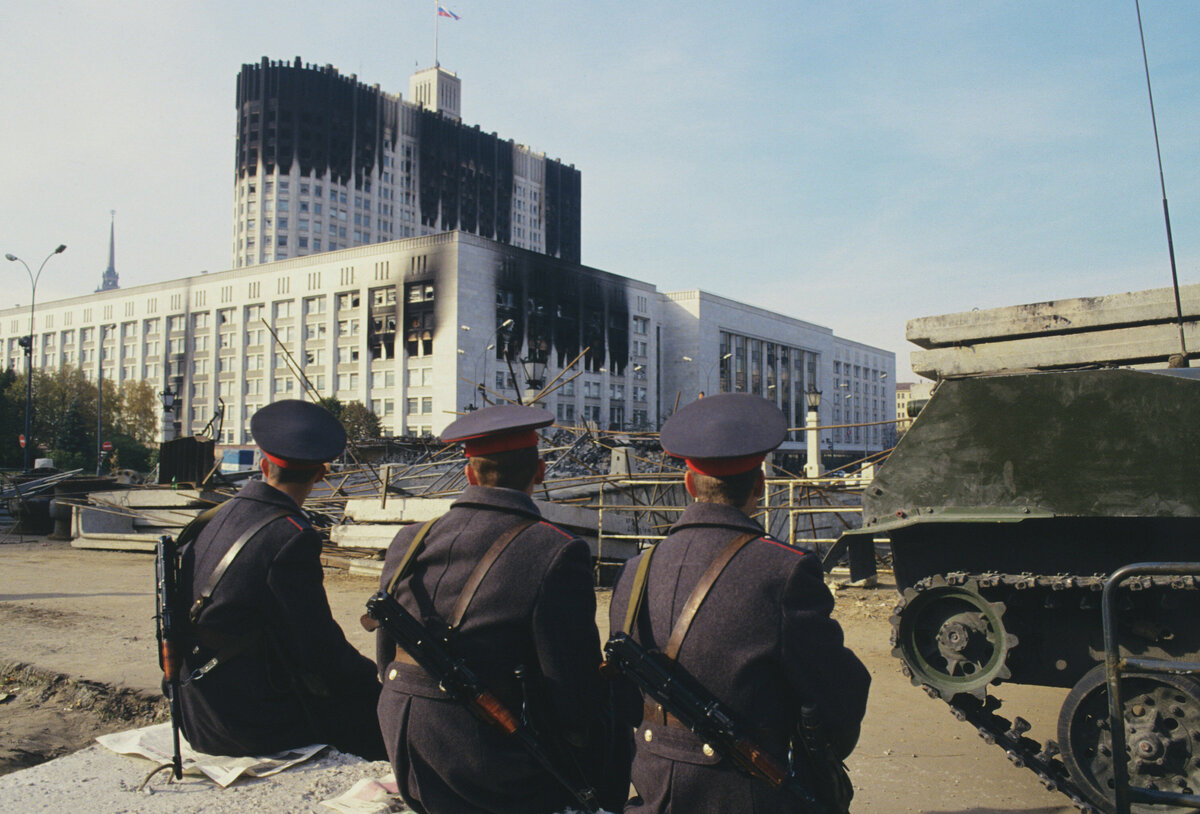 штурм белого дома москва