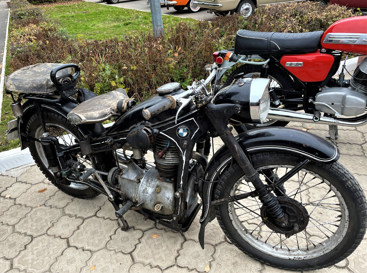 BMW r100s Black Baron