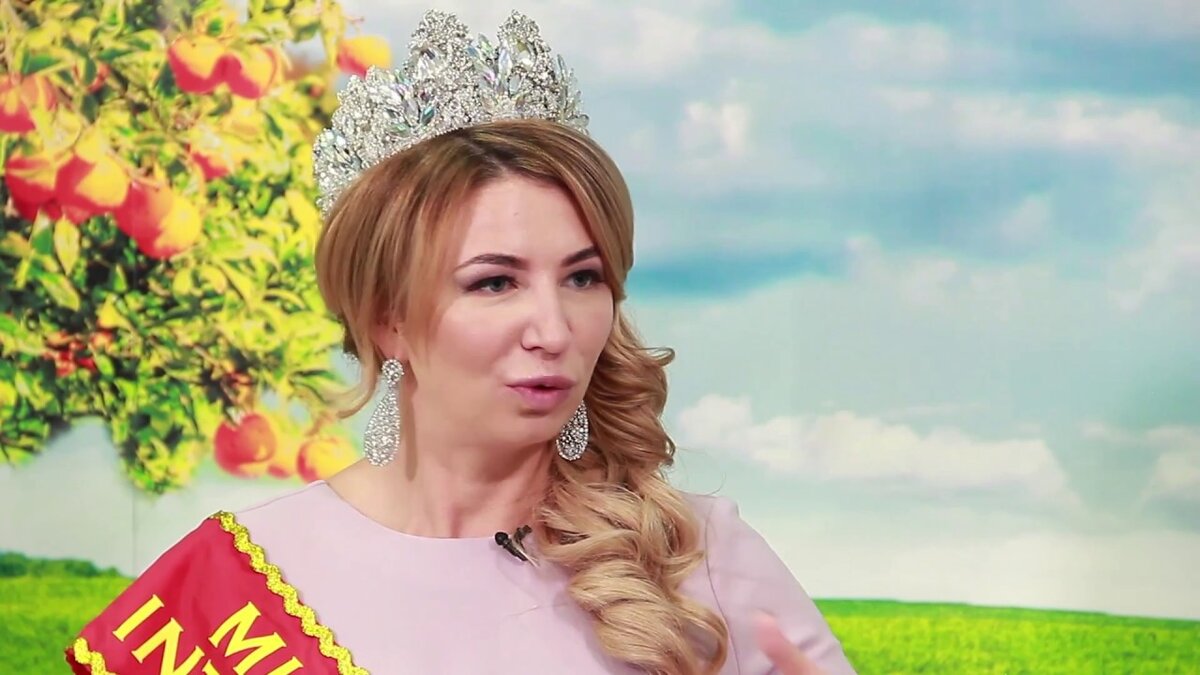 Елена Блиновская банит тех, кто купил ее платные сторис