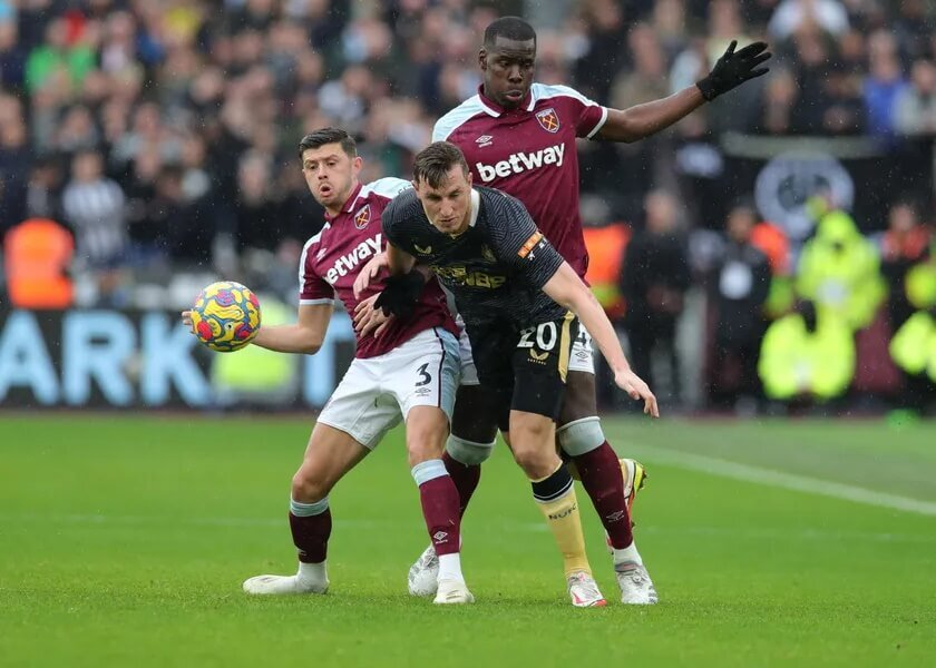 «Вест Хэм» и «Ньюкасл» расписали ничью, «Сороки» продлили беспроигрышную серию в чемпионате до 6 матчей