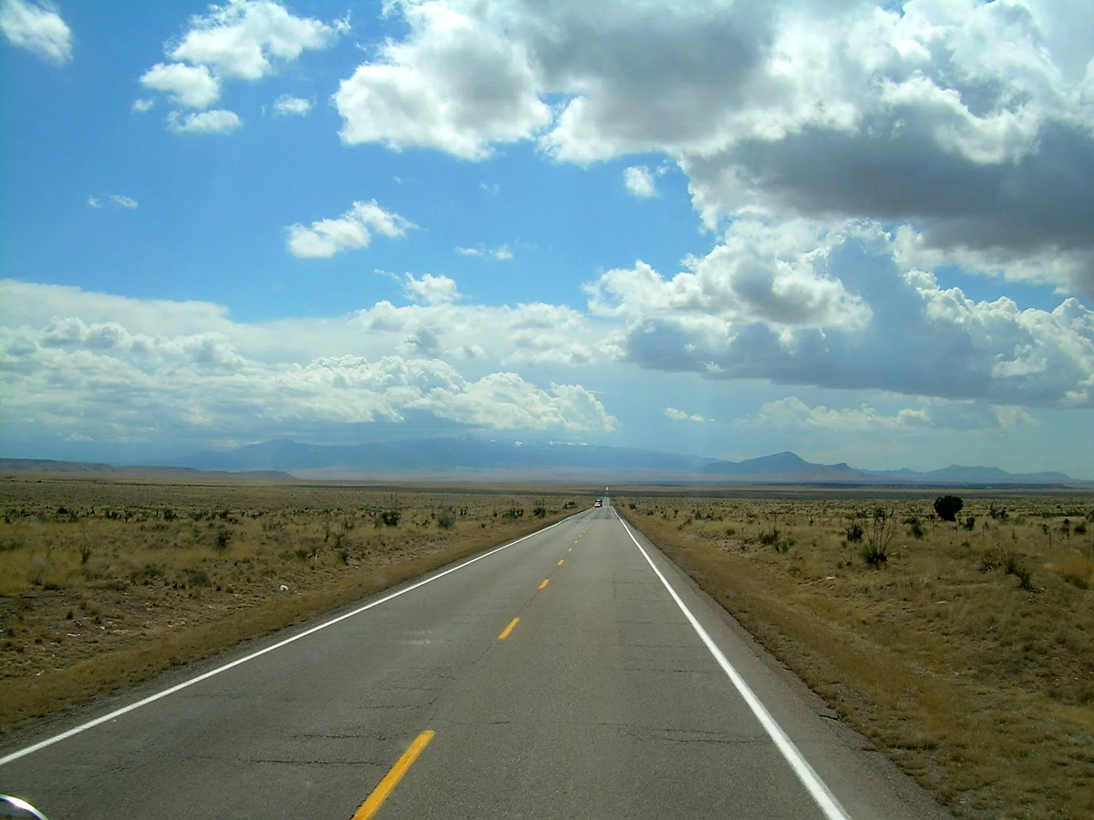 Самая длинная трасса. Нью Мексико дороги. Route 54, США. Дороги Нью Мехико. Дорога в никуда в штате Нью Мексико.