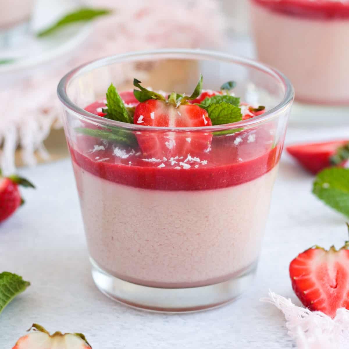 Strawberry panna Cotta