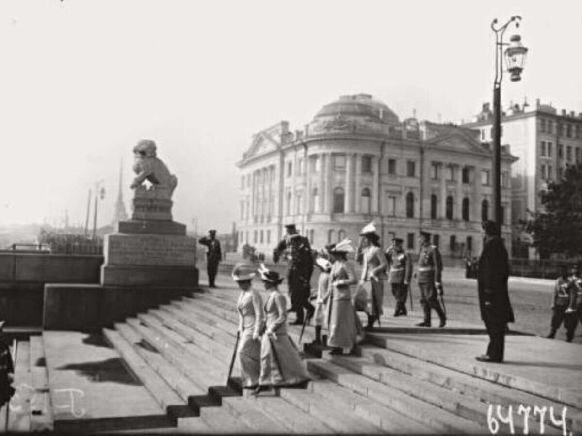 Петровская набережная, 1912 г.  Источник: vk.com/album-2253_34190876