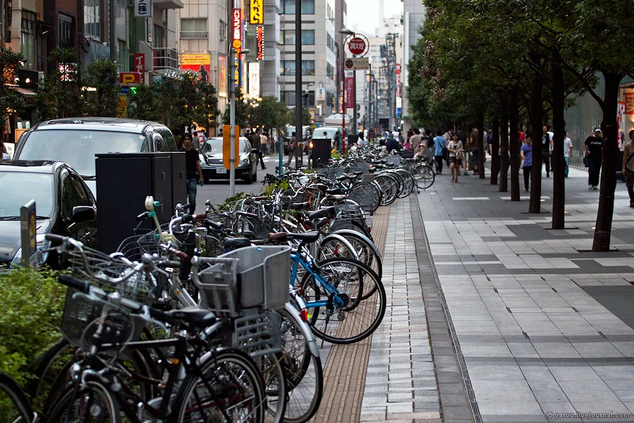 Japan bikes. Велодорожки Токио. Копенгаген велосипеды. Велодорожки Японии. Велосипеды в Японии.