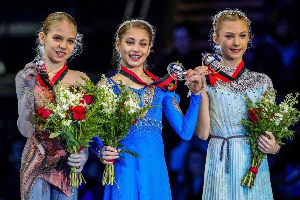 Александра Трусова, Алёна Косторная и Алёна Канышева фото из Вк akanysheva