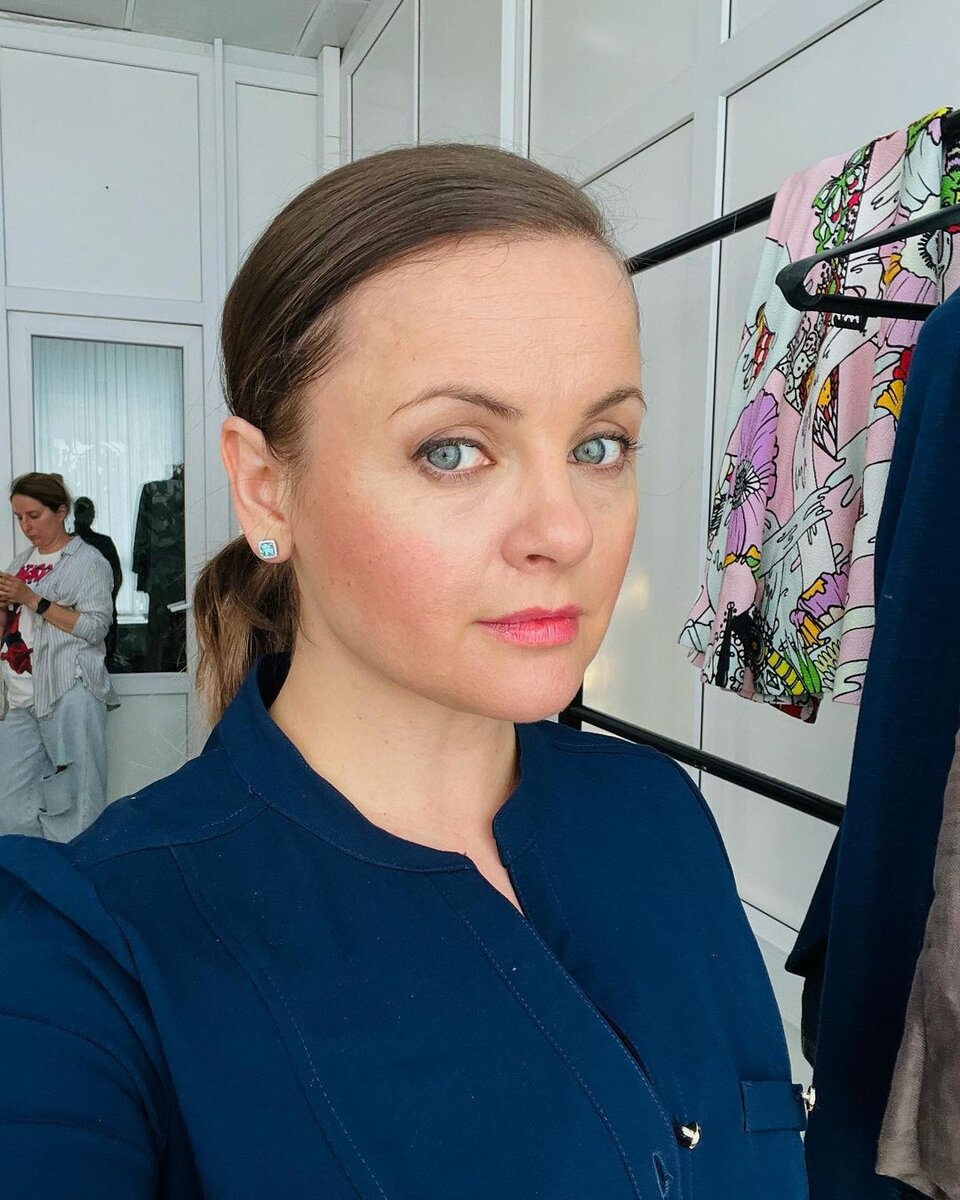    Юлия Проскурякова готовится к съемкамСоцсети Юлии Проскуряковой