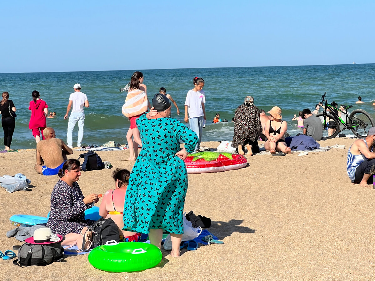 Центральный пляж Махачкалы. Городской пляж Махачкала. Махачкала пляжи для купания.