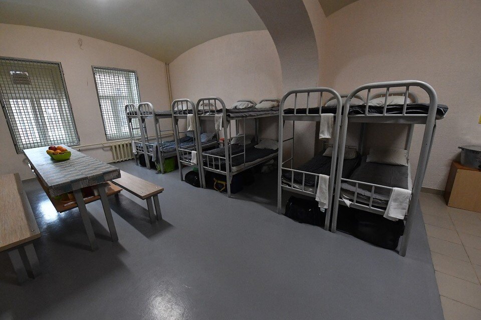     Преступники погрузили местного мужчину в автомобиль и вывезли за пределы населенного пункта. Владимир ВЕЛЕНГУРИН