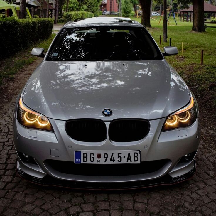 BMW 5 Series  E60        Pasha Pel  