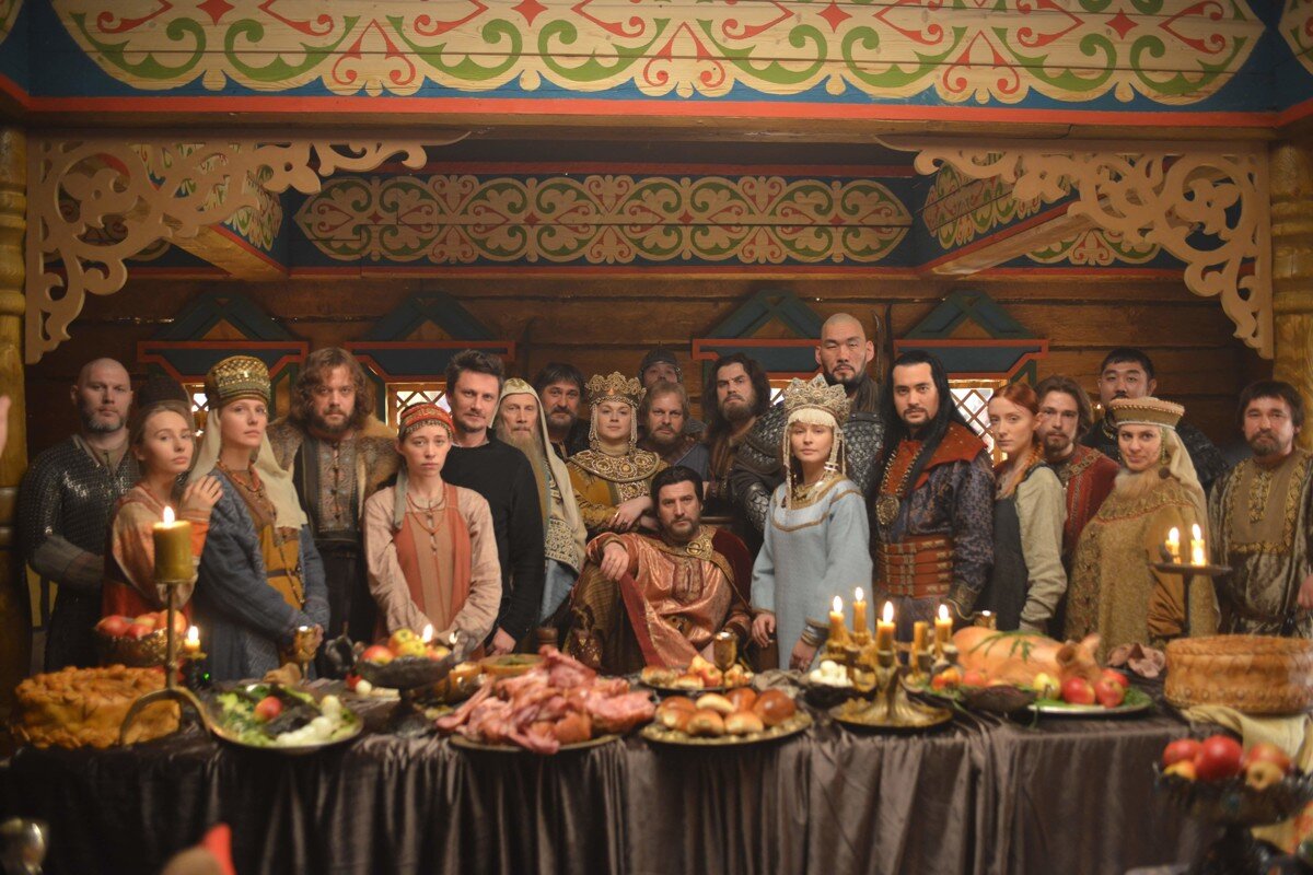 Источник фото: https://www.kino-teatr.ru/kino/movie/ros/121946/foto/i4/727026/