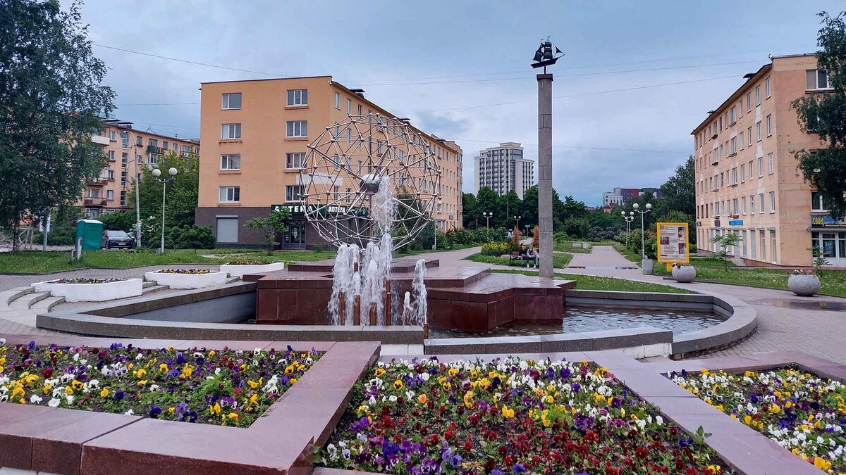    В центре города можно найти множество красивых улочек и уютных скверов.Фото: Наталия КУДРЯШОВА