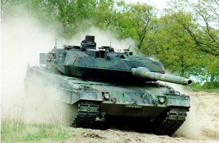 Танк Леопард-2 (Германия)