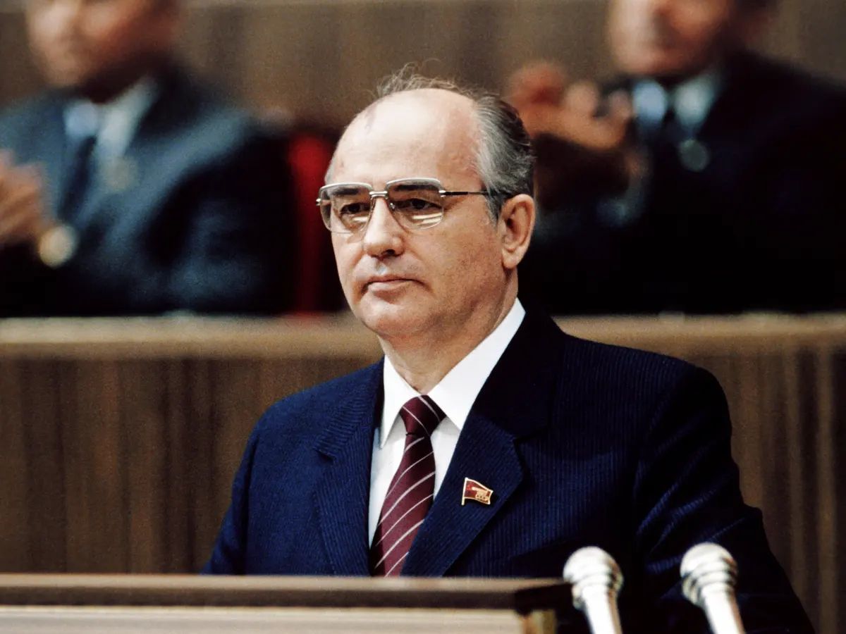 Михаил Горбачев